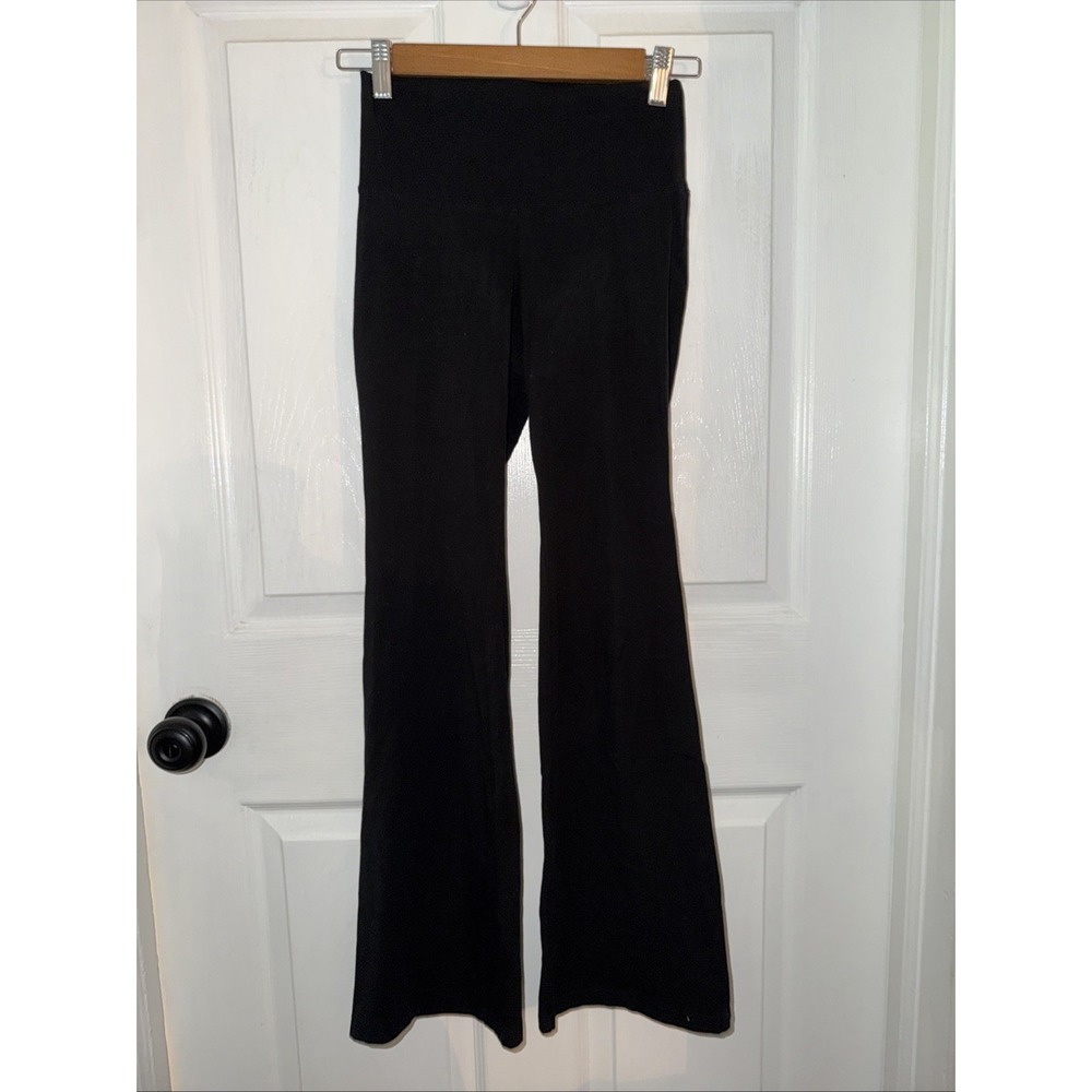 Aritzia Tna Butter Mid Rise Flare Solid Black Leggings S Small Cotton Blend